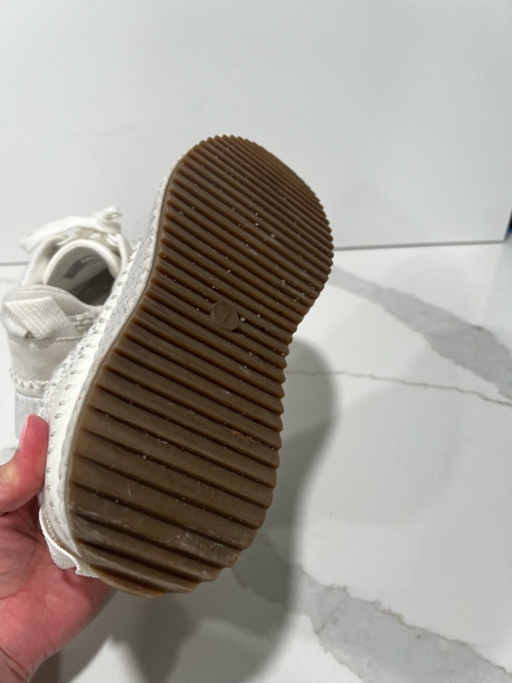 Universal Thread Cream Woven Platform Sneakers - Picture 6 of 7
